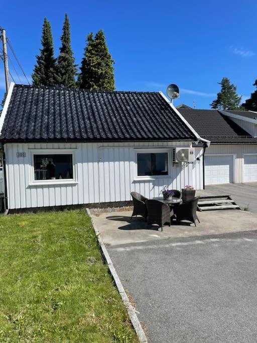 Sjarmerende Hus I Vennesla Eksteriør billede